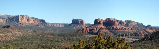 [cathedral rock[3].jpg]