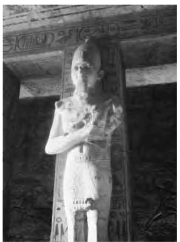An Osiride Pillar, a statue of Ramesses II (r. 1290-1224 b.c.e.) depicting him as Osiris in the realms beyond the grave.