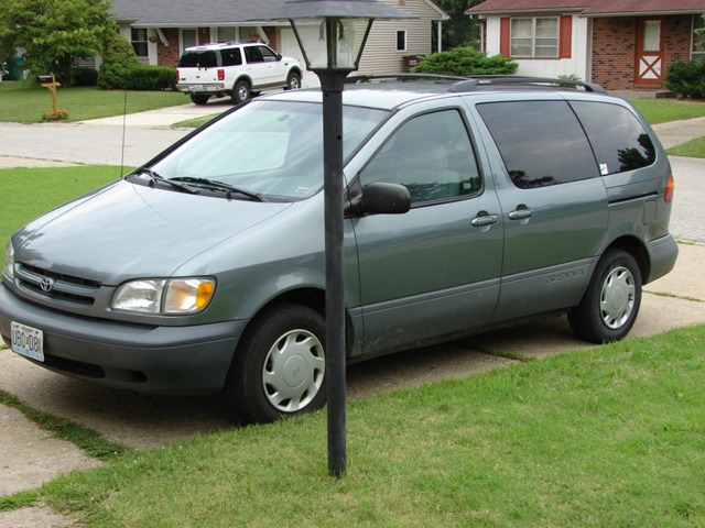 [van[4].jpg]