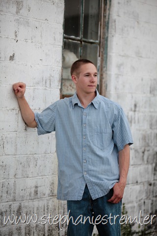 [LyndenSeniorPhotographyS5-20-10-101[2].jpg]