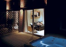 Extra Facilities including Private Hot Tubs