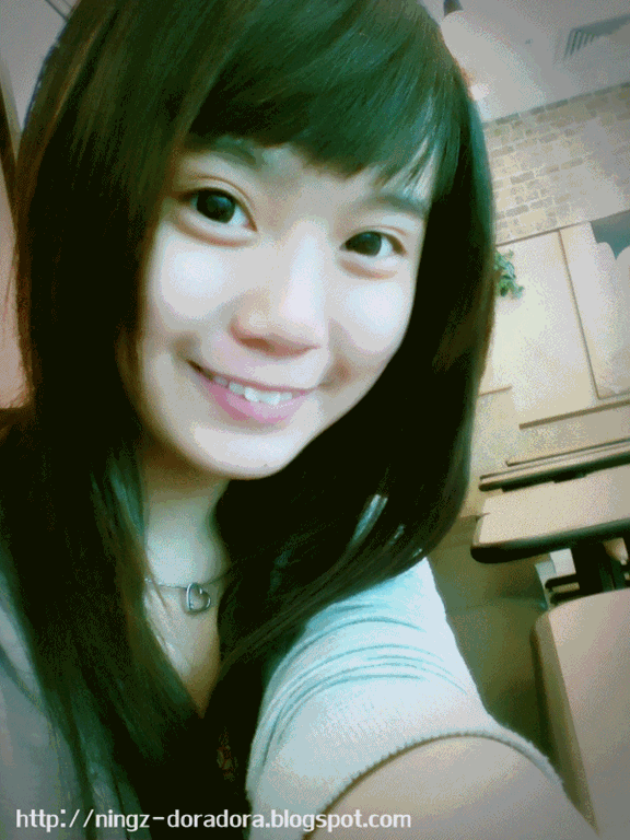 [me2.gif]