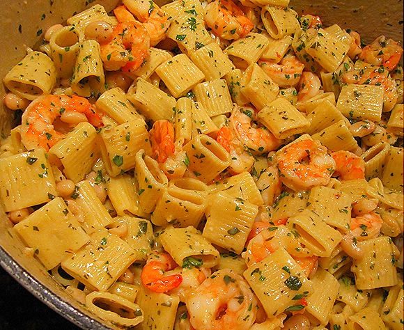 Pasta with Shrimp, White Beans & Parmesan