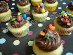 m&m cupcakes