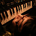 biting casio SK-1. can this be the artist-photo? lol