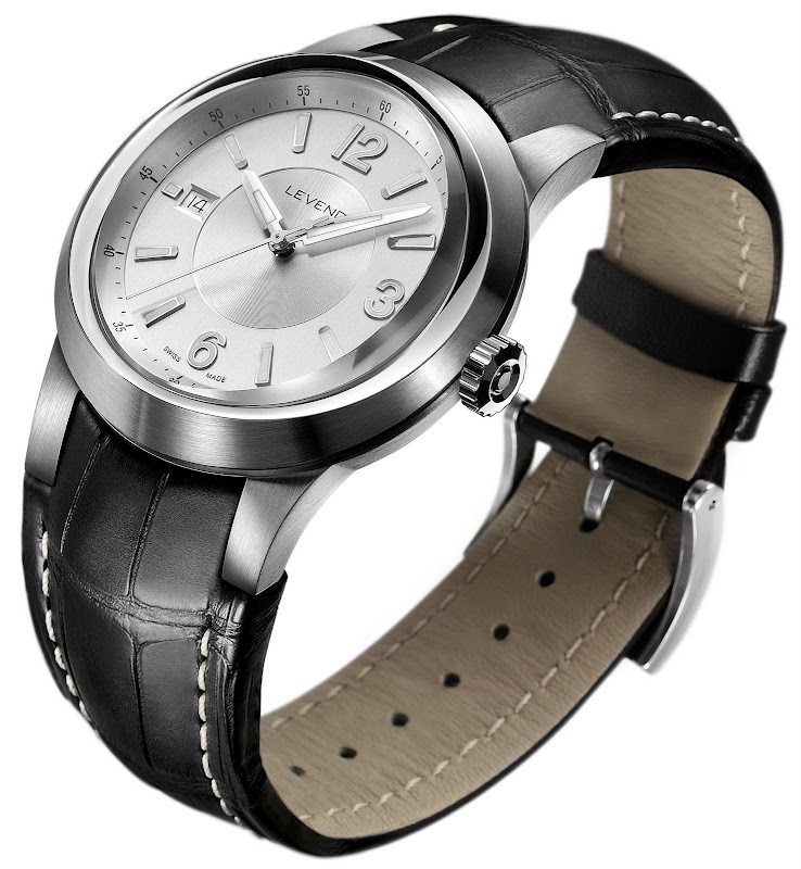 LEV0002 3 4 croco wg 2010 Luxe For Men: Xmas Gift Guide