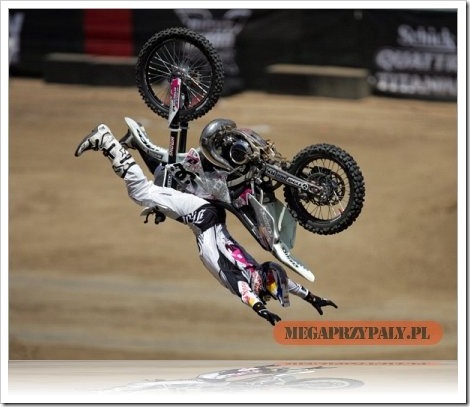 bike stunts images. Funny Bike Stunt.