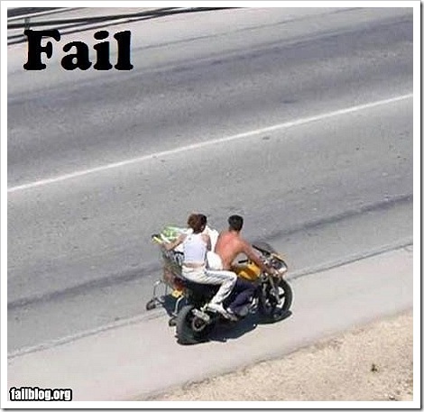 us with an excellent example of a shopping fail picture (via Fail Blog). us with an excellent example of a shopping fail picture (via Fail Blog).