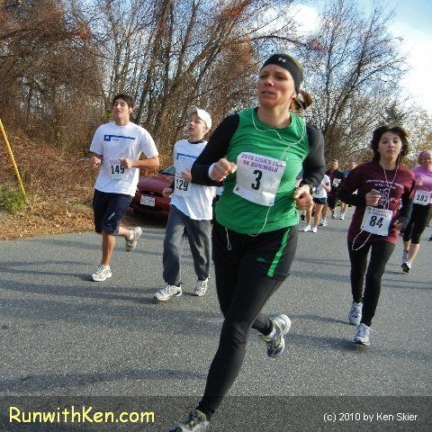 Runners at the 2010 Lisa's LCA 5K in Lowell, MA. (see more race photos at runwithKen.com)