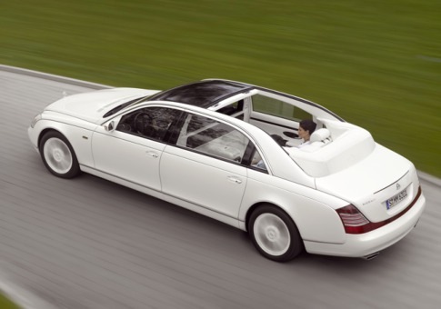 [0201_maybach-landaulet_485x340[6].jpg]