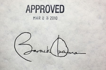 [Obama's signature on health care bill[6].jpg]