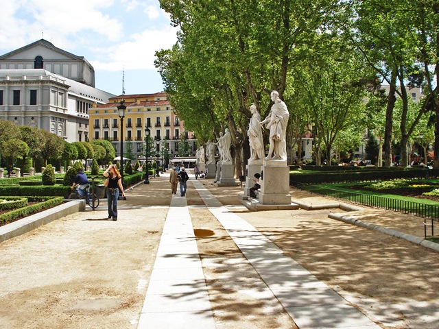 [DSC01966_edited-1[7].jpg]