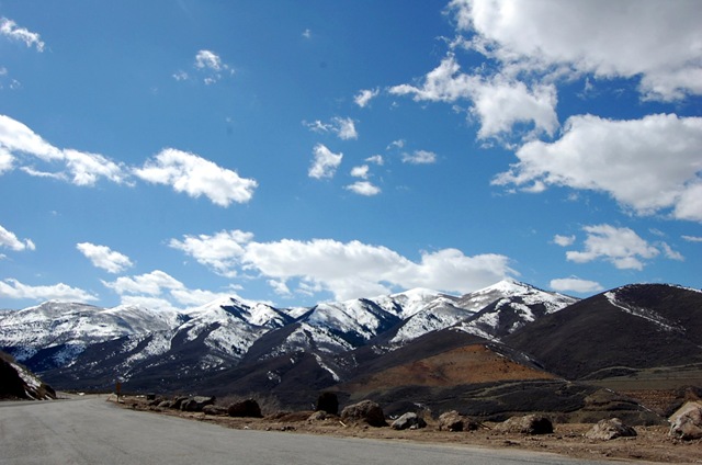 [easterdrive28[2].jpg]