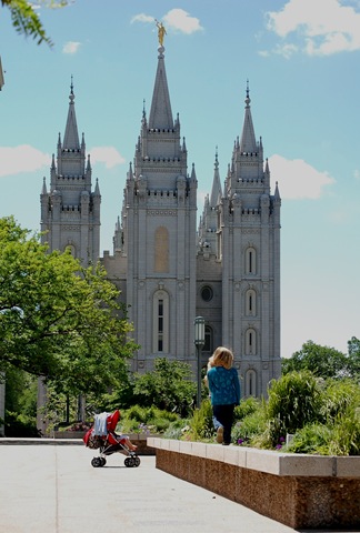 [sltemple402.jpg]