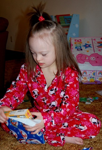 [ali94.10months25[2].jpg]