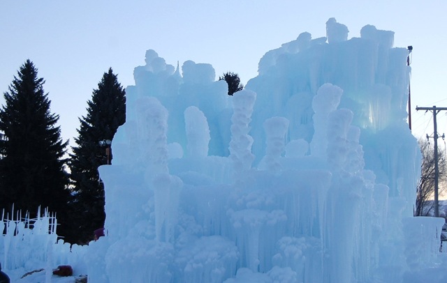 [icecastle52.jpg]
