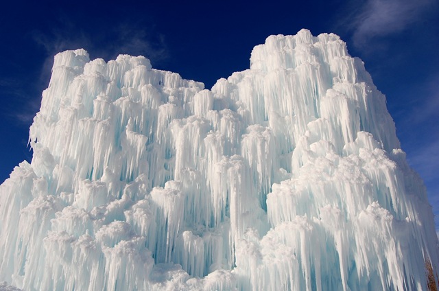 [midwayicecastle62.jpg]