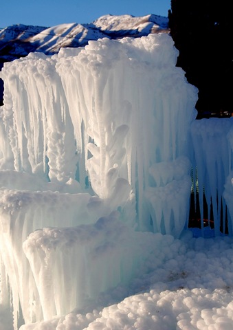 [midwayicecastle232.jpg]