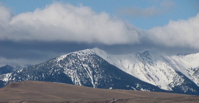[west boulder mountains in winter[4].jpg]