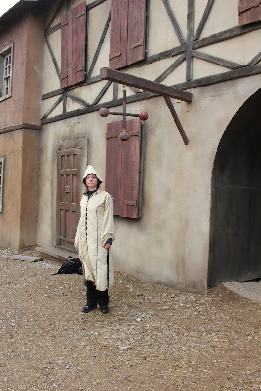 Средневековый город