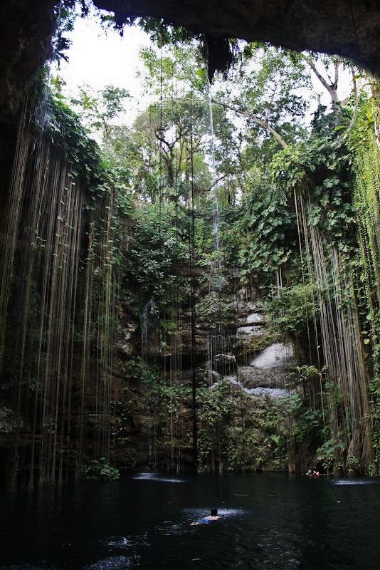 cenote ikil