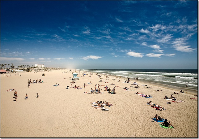 huntington_beach_wide_clouds_01