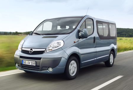Ab 45 € taeglich - Opel Vivaro A/C