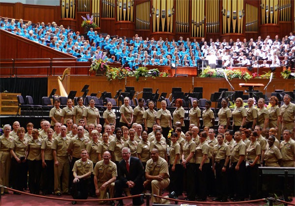 [Glenn... Military Attorneys... Mormon Tabernacle Choir in SLC[4].jpg]