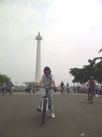 [Gowes-Monas-1[4].jpg]