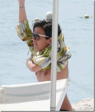 lily-allen-topless-04