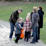2 april  2010 buurtvereniging  eieren zoeken 034.jpg