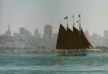 [American Pride tallship[4].jpg]