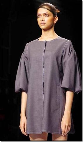 Bollywood actress Deepika Padukone, who is blessed with a good figure, . Bollywood actress Deepika Padukone, who is blessed with a good figure, .