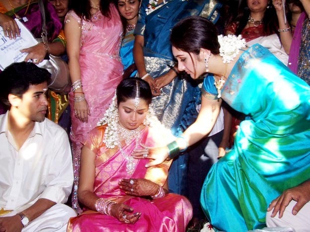 [sangeetha-krish-marriage-wedding-reception-stills-31[3].jpg]