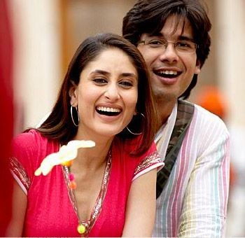 [kareena-shahid[3].jpg]