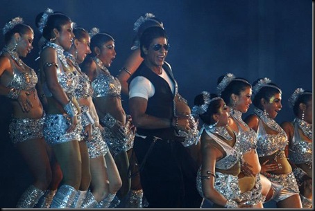 Shriya and Bollywood star Shahrukh set the stage on fire3