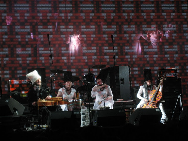 dakha_brakha_gogolfest_apr09