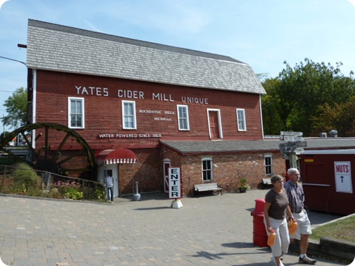Yates Cider Mill 010