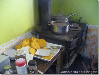 Sopaipillas e chocolate quente