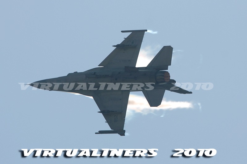 [PRE-FIDAE-2010_0001-029[2].jpg]