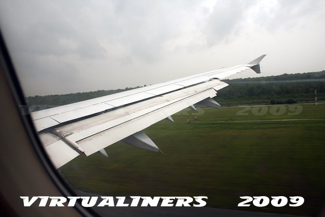 [Vuelo_SCEL-HAM_0155[2].jpg]
