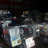 Mopeds verpacken für den Transport nach Miami
