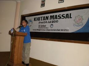 Khitan Massal Merupakan Program Insidentan khitan masal melayani 100 anak yatim dan dhuafa di wilayah solo raya