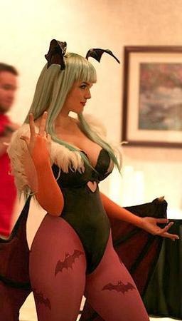 [morigan_cosplay[6].jpg]