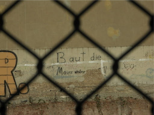 Construa o muro de novo