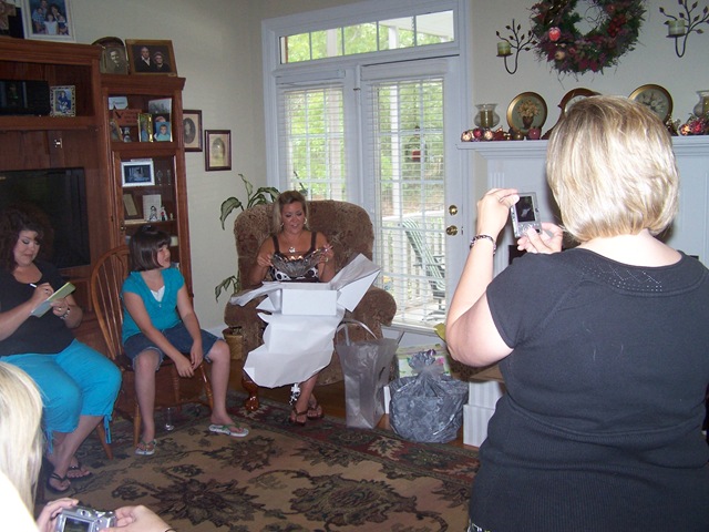 [Karen's shower 007[2].jpg]