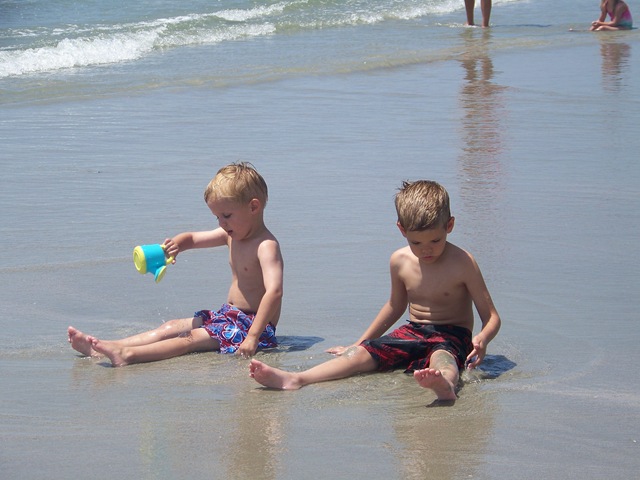 [Sunset Beach 09 064[2].jpg]