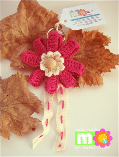 crocheted_keyring
