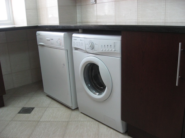 [0442.jpg]