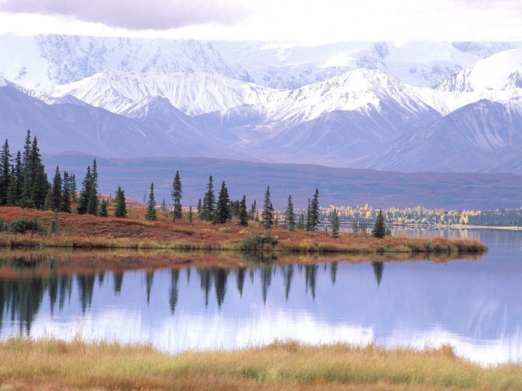 [Mount Tundra Wonder Lake 1024x768[7].jpg]